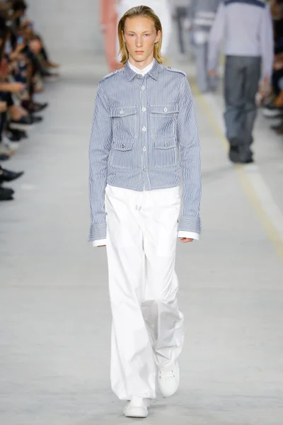 Look 27